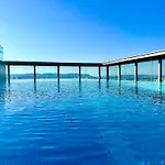 Mca Triiiple I Rooftop Pool I Free Parking I Netflix